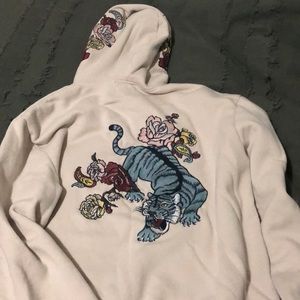 Urban Outfitter Hoodie 🔥